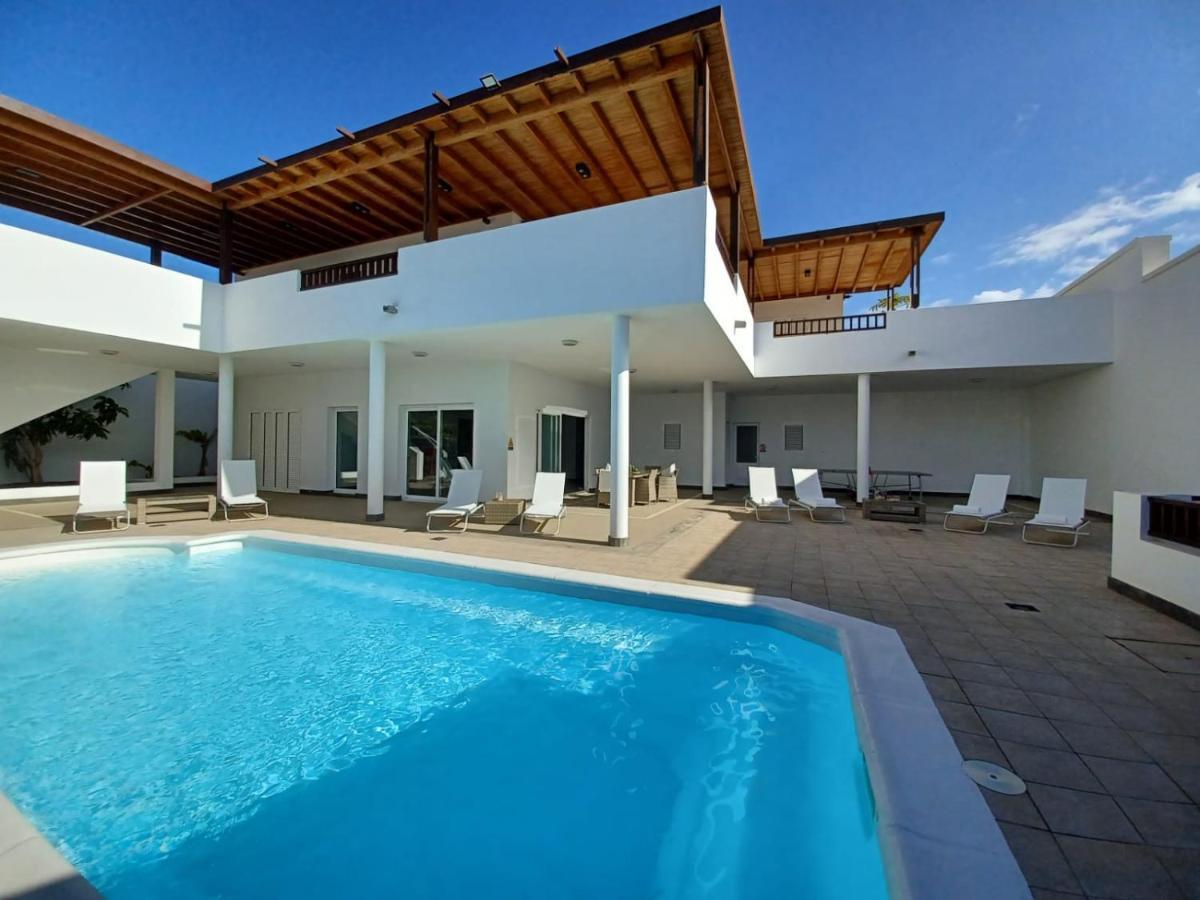 Villa Lanzarote Puerto Calero Exterior foto