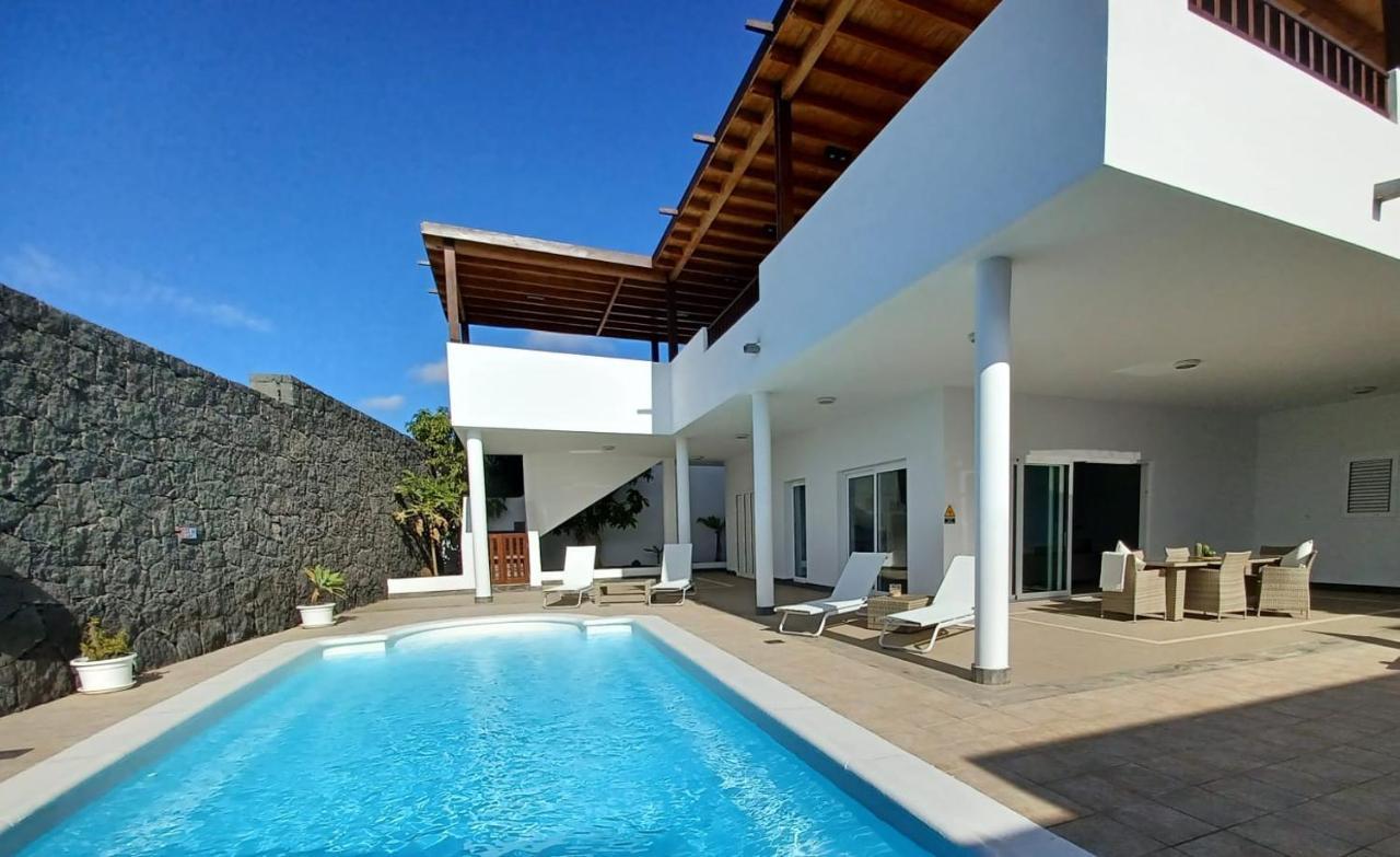 Villa Lanzarote Puerto Calero Exterior foto